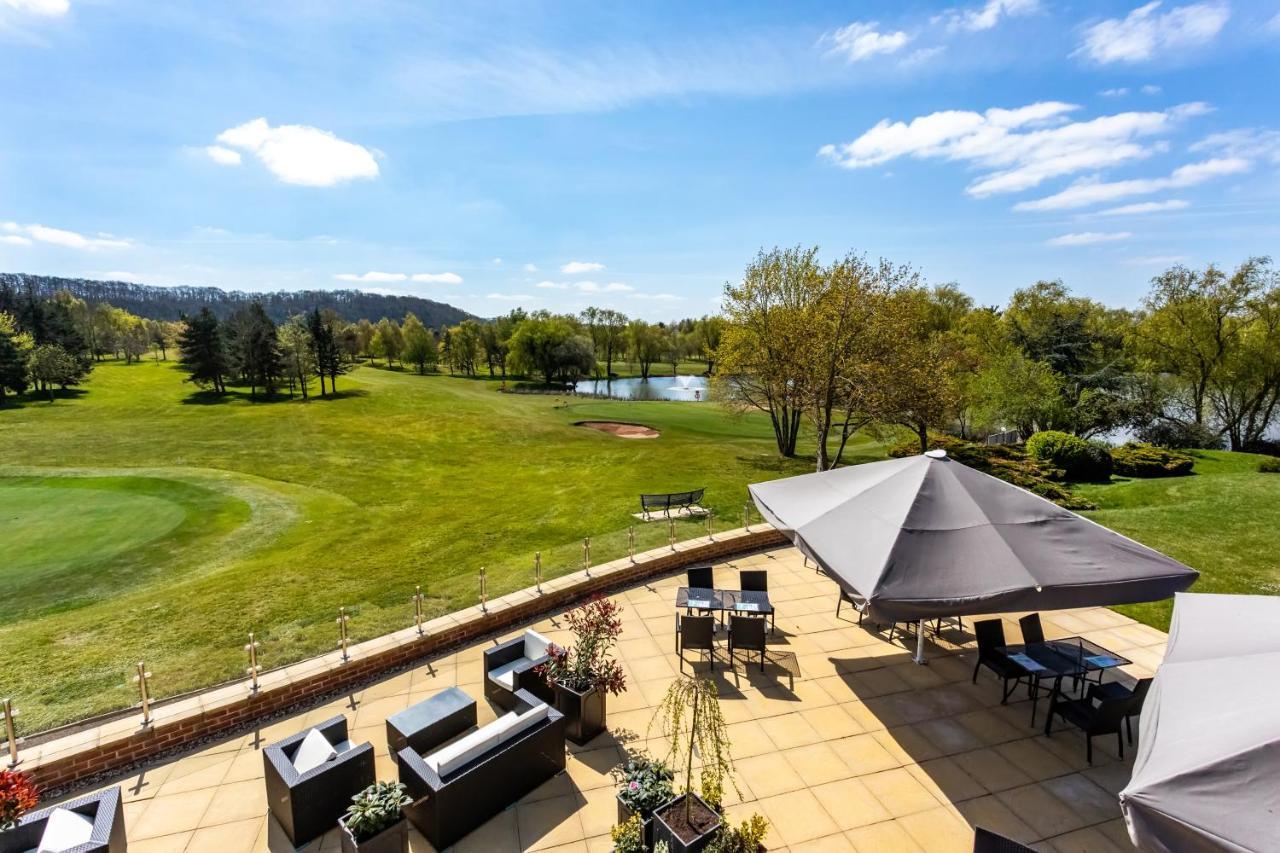 فيلا The Vale Golf & Country Club Bishampton المظهر الخارجي الصورة